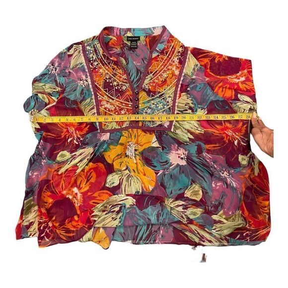 Lane Bryant Semi Sheer Floral Sequins Long Sleeve Top.Size 26/28 - Picture 14 of 14